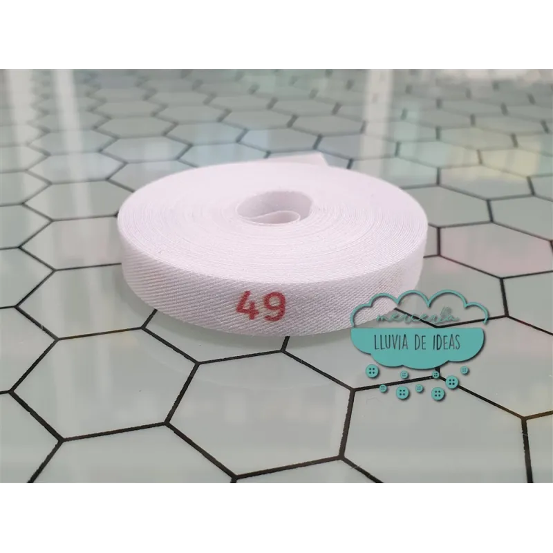 Etiquetas personalizadas termoadhesivas para ropa (texto en color rojo)