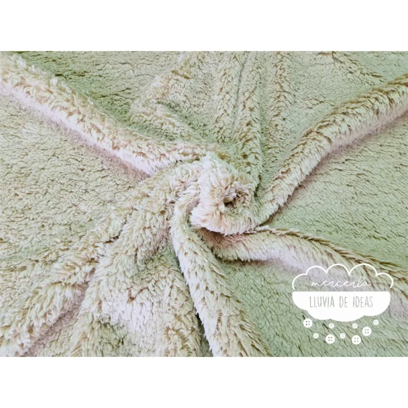 Pelliza de antelina y borreguito