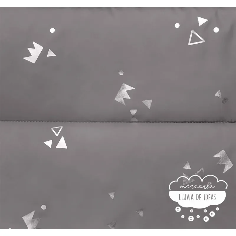 Acolchado Coronas plata