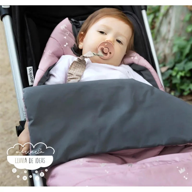 Acolchado Coronas plata