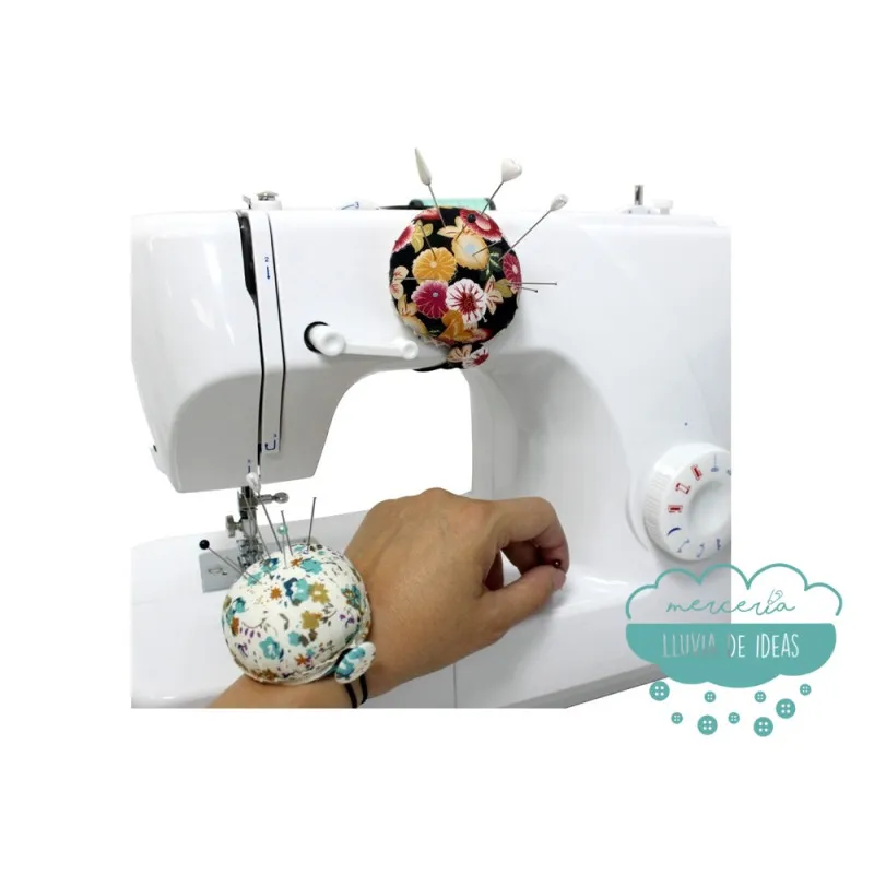 Alfiletero o acerico para máquina de coser o muñeca