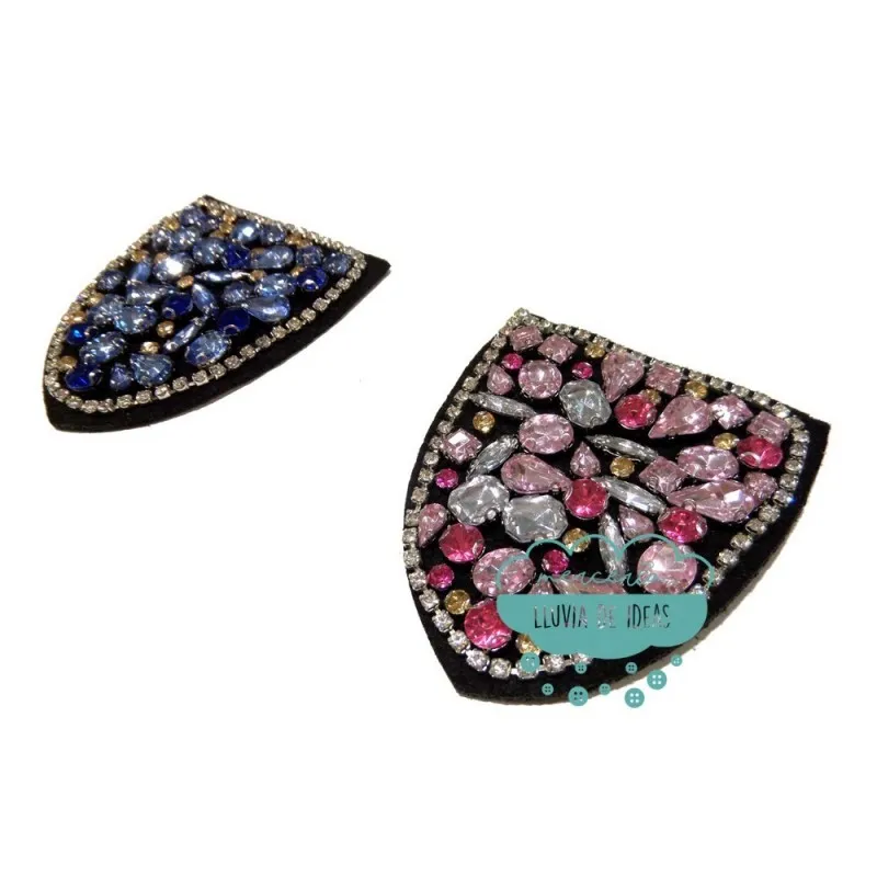 Aplicación decorativa con piedras tipo bolsillo - Serie Paula Mercería Lluvia de Ideas