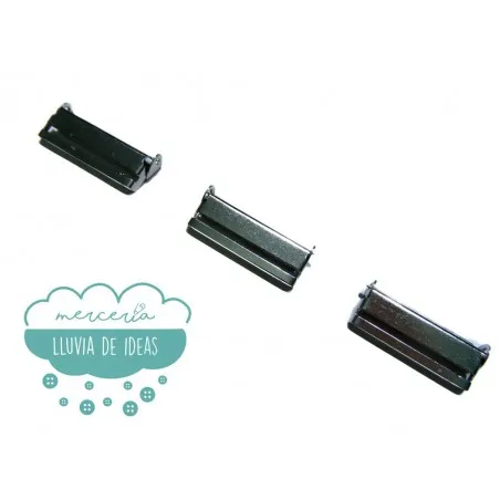 Regulador de metal para tirantes 35 mm.