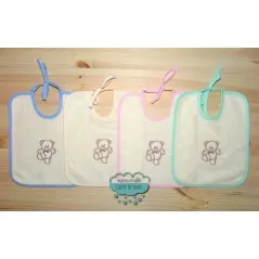 Babero cuadrado rizo beige - Ositos bordados