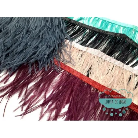 Fleco de plumas de avestruz