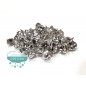 Tachas redondas piramidales con garras - Color plata Tachas redondas piramidales con garras - Color plata