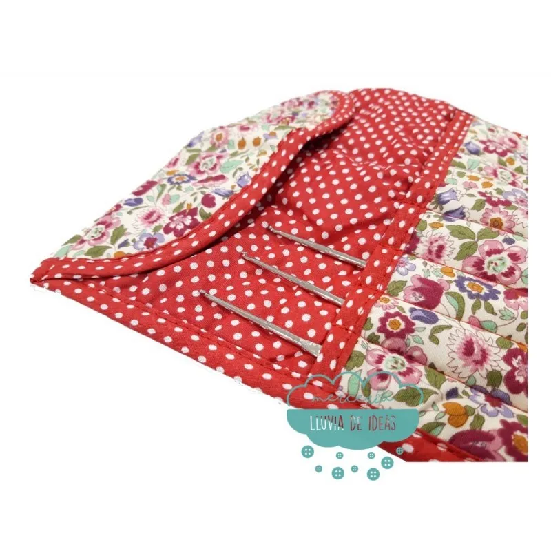 Funda de tela para agujas de ganchillo