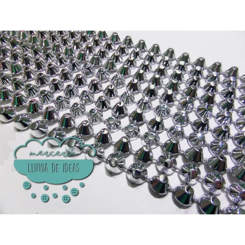 Pasamanería de tachas 10 líneas - Serie Michael Mercería Lluvia de Ideas