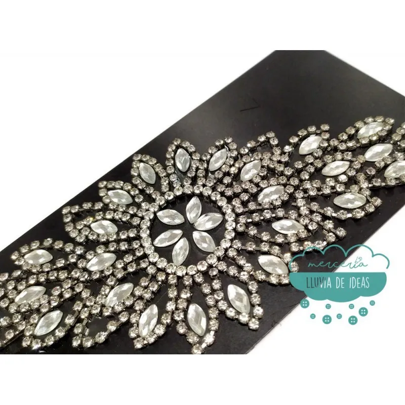 Aplicación termoadhesiva de strass y piedras - Serie Amalfi