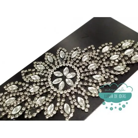 Aplicación termoadhesiva de strass y piedras - Serie Amalfi